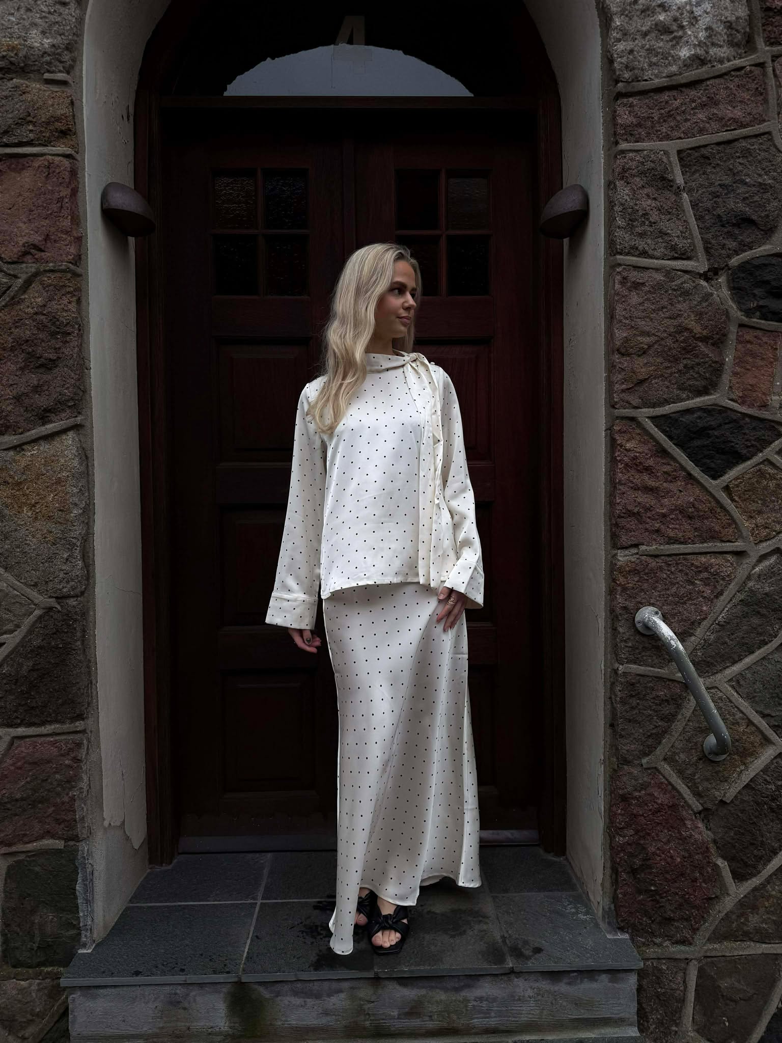 VIFADIA Midi Skirt - Cloud Dancer